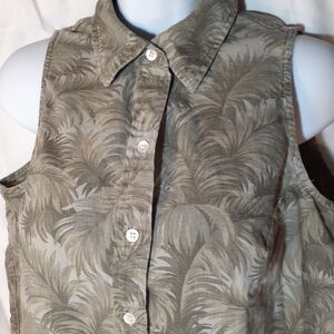 Jones of New York Tropical Leaves blouse, sleeveless